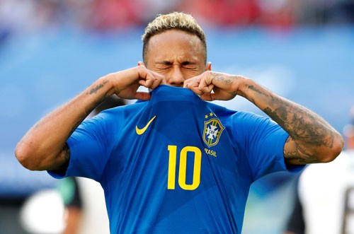 Phát sốt với lịch 'tiên tri' các ngôi sao kéo nhau về nước ở World Cup 2018 ảnh 2